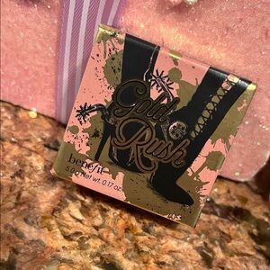 Benefit Gold Rush Blush in Pink and Black